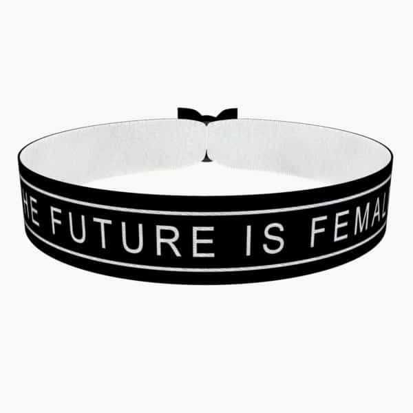 The future is female schwarz Stoffarmband - Ansicht 1