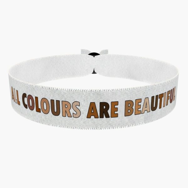 All colours are beautiful weiß Stoffarmband - Ansicht 1