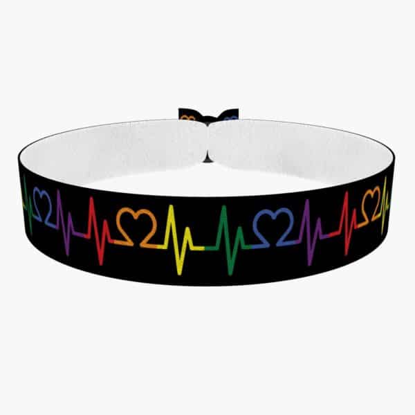 Ansicht von vorne: LGBTQ Heartbeat schwarz Stoffarmband